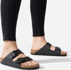 Birkenstock Arizona Slippers - Zwart - Maat 36 32 Birkenstock Arizona Slippers - Zwart - Maat 36 -Birkenstock Winkel 1200x1174