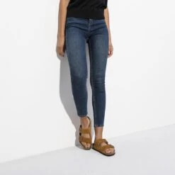 Birkenstock Arizona SFB VL Mink Narrow Dames Slippers - Mink - Maat 40 29 Birkenstock Arizona SFB VL Mink Narrow Dames Slippers - Mink - Maat 40 -Birkenstock Winkel 1200x1200 38