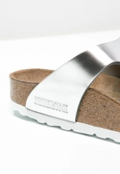Birkenstock Gizeh Nl Sfb Regular - Teensandalen - Metallic Silver -Birkenstock Winkel 6b18fd31870e45a9a4e6dc6495913b36