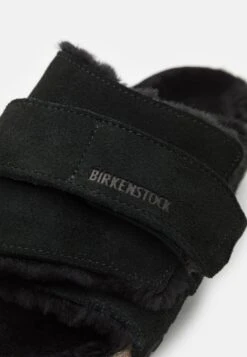 Birkenstock Kyoto Unisex - Pantoffels - Black -Birkenstock Winkel 6d20d28c947c421f92300639cee66554