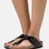 Birkenstock Gizeh Big Buckle - Teensandalen - Black 2 Birkenstock Gizeh Big Buckle - Teensandalen - Black -Birkenstock Winkel 7a6ccb31ddbe4bd49297b5db2af3fda1