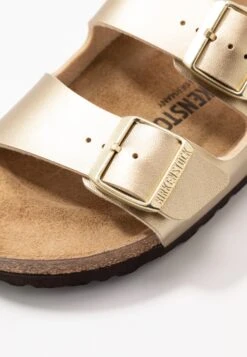 Birkenstock Arizona Bf Narrow - Pantoffels - Gold 11 Birkenstock Arizona Bf Narrow - Pantoffels - Gold -Birkenstock Winkel 7c90fdb63cb44c3fb729590280578718