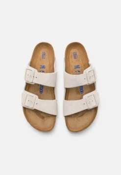 Birkenstock Arizona Unisex - Muiltjes - White 11 Birkenstock Arizona Unisex - Muiltjes - White -Birkenstock Winkel ce61de79c9214bf7b82a5e686fa02b47