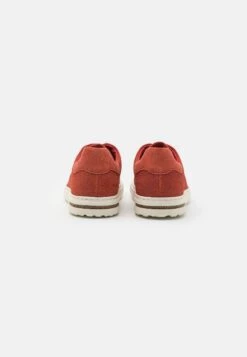 Birkenstock Bend Leve - Sneakers Laag - Sienna Red 10 Birkenstock Bend Leve - Sneakers Laag - Sienna Red -Birkenstock Winkel e87fd56b07914a3ea2cc49c7fb84e14a