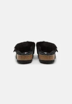 Birkenstock Kyoto Unisex - Pantoffels - Black -Birkenstock Winkel f67d994fb34d40488cbf004d5c131d1b